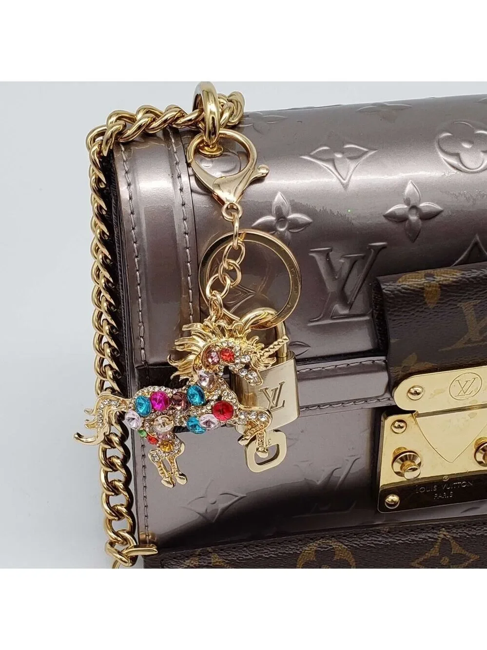 LV Authentic Gold Lock & Key 🔑 Luxury Bag Charm w/ Unbranded Horse Keychain